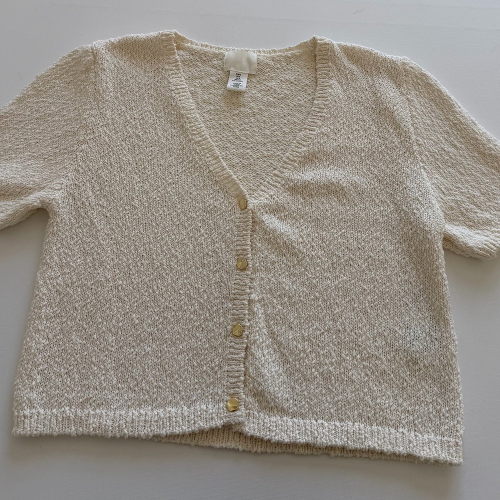 H&M Cream Knit Short Sleeve Cardigan Gold Button Textured Sweater Size Small - Picture 2 of 10